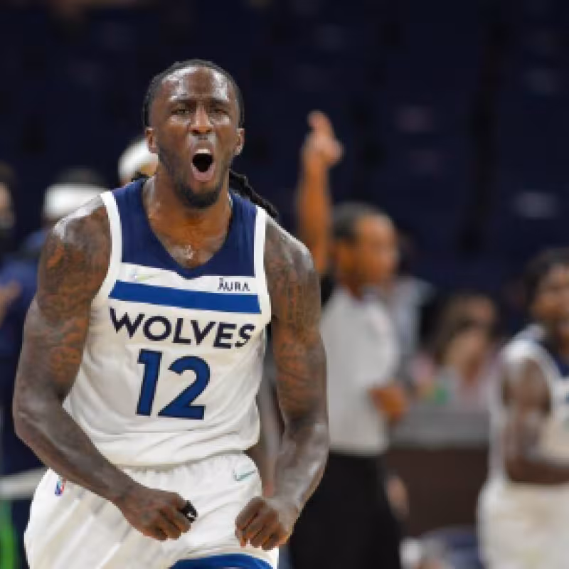 Taurean Prince, con la camiseta de Minnesota Timberwolves. 