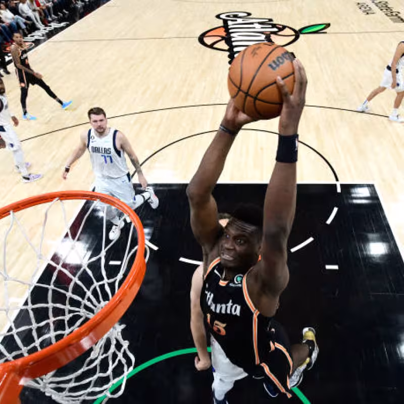 Clint Capela, rumores NBA Mavs. Foto: gettyimages