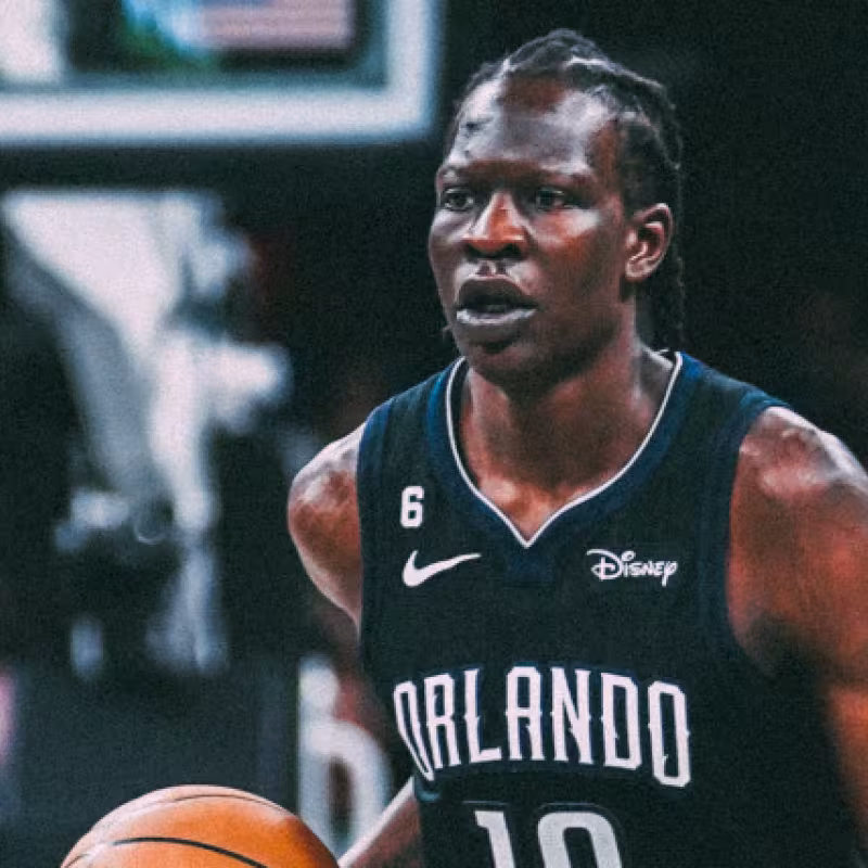 Bol Bol ya no pertenece a Orlando Magic. 