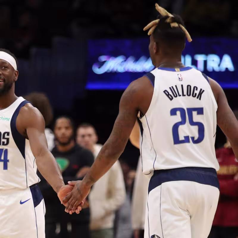 Kemba Walker y Reggie Bullock