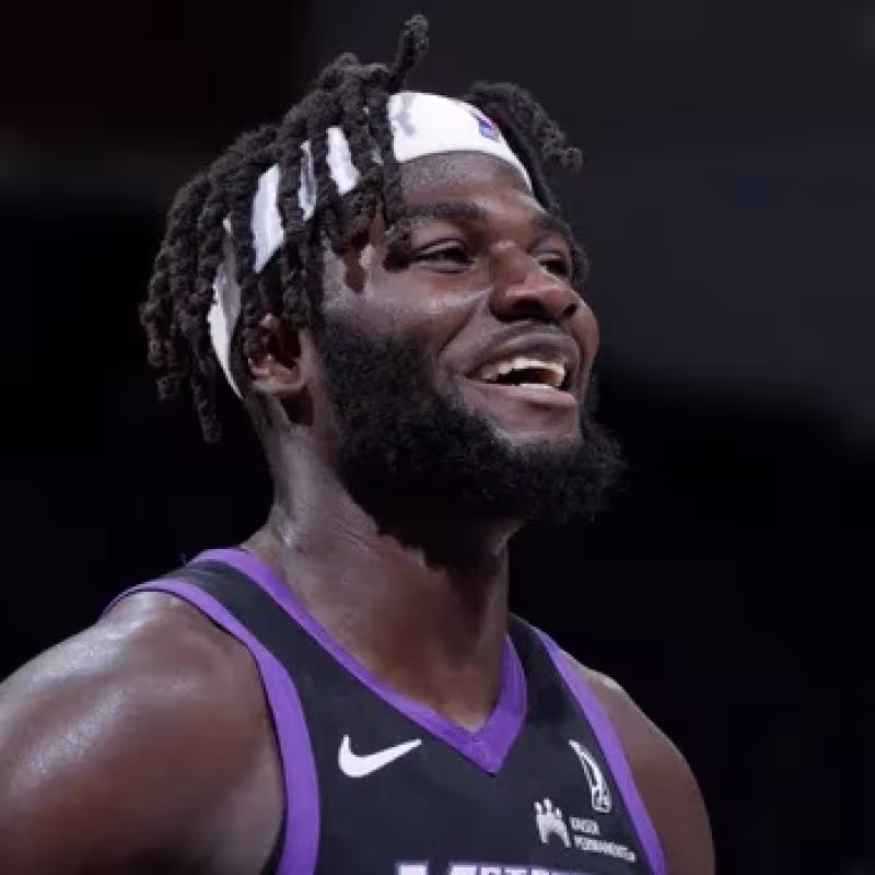 Neemias Queta, jugador de Sacramento Kings.
