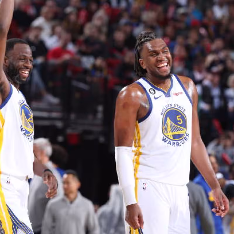 Draymond Green, propuesta sobre Kevon Looney. Foto: gettyimages