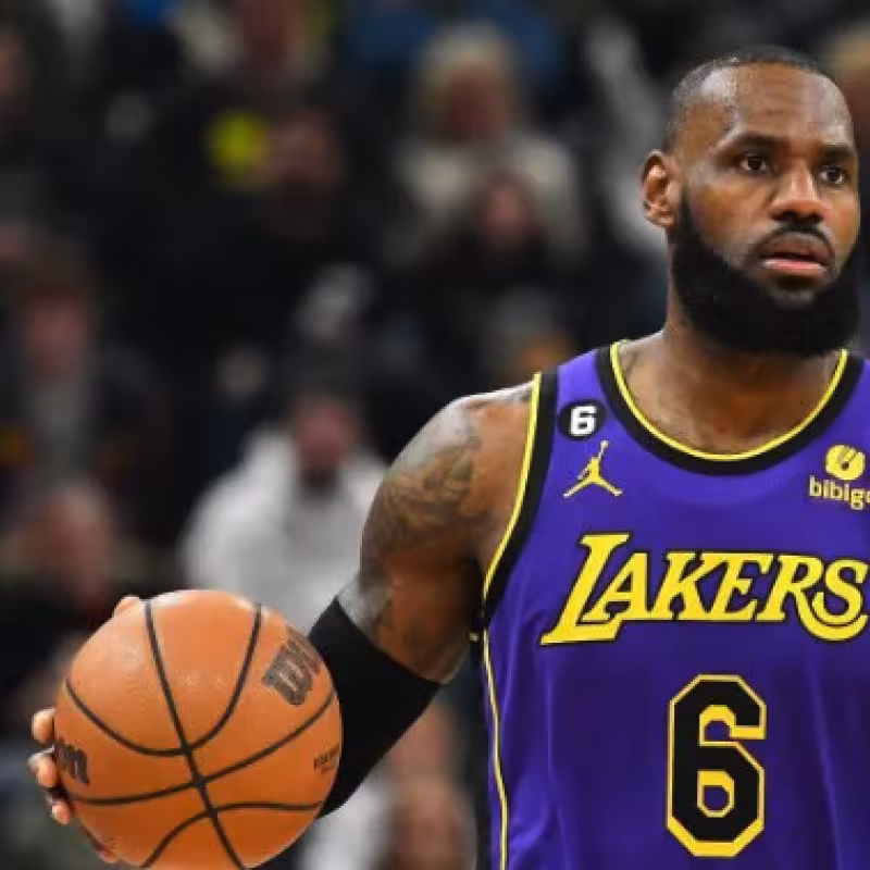 LeBron James, con la camiseta de Los Angeles Lakers. 