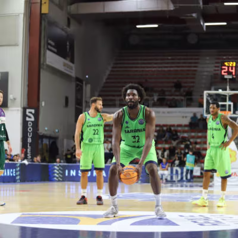 Tiro a cuchara de Onuaku. Foto: gettyimages