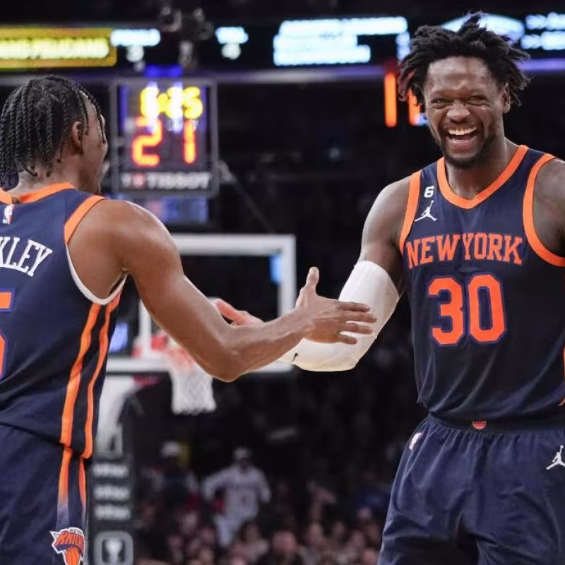 Immanuel Quickley y Julius Randle