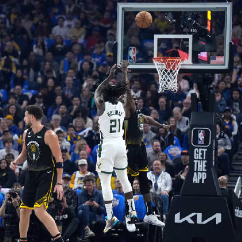 Rumores NBA: Golden State Warriors quiere a Jrue Holiday