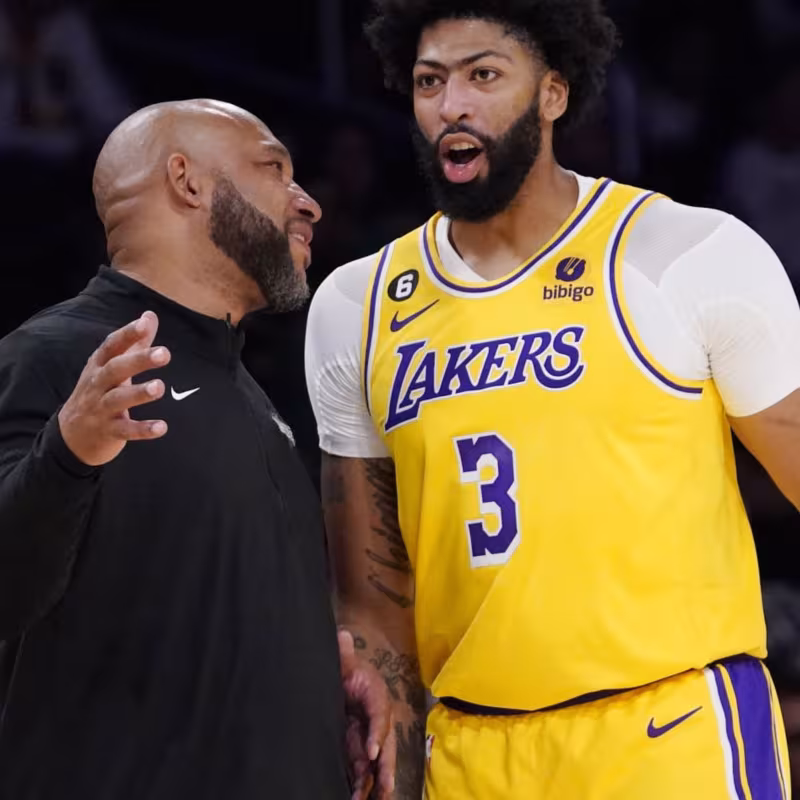 Darvin Ham y Anthony Davis