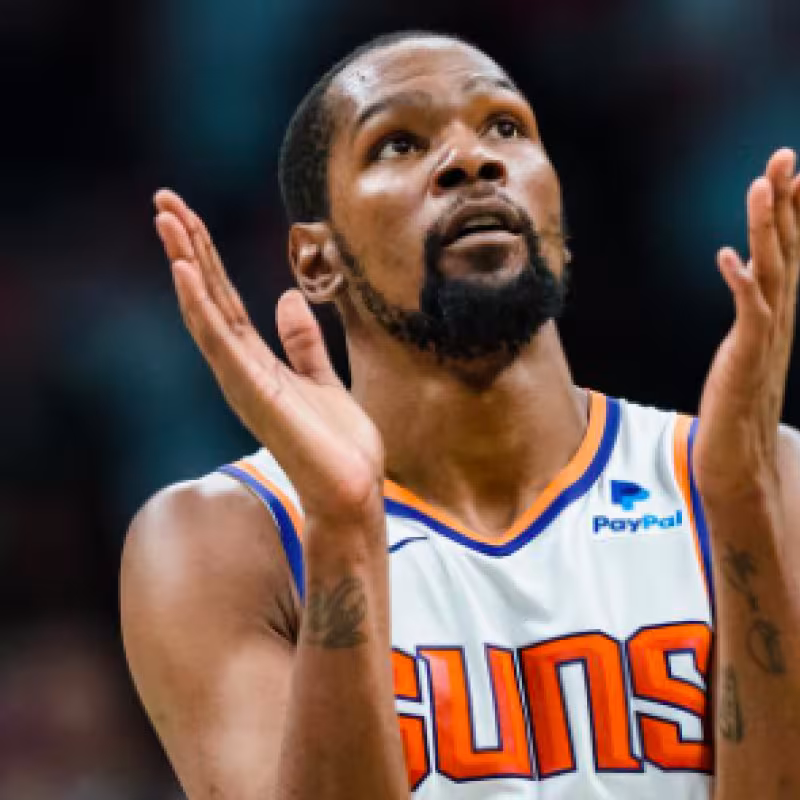 Kevin Durant, con la camiseta de Phoenix Suns.