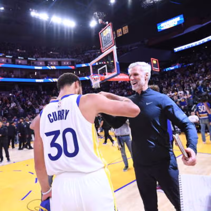 Stephen Curry, triple. Foto: gettyimages