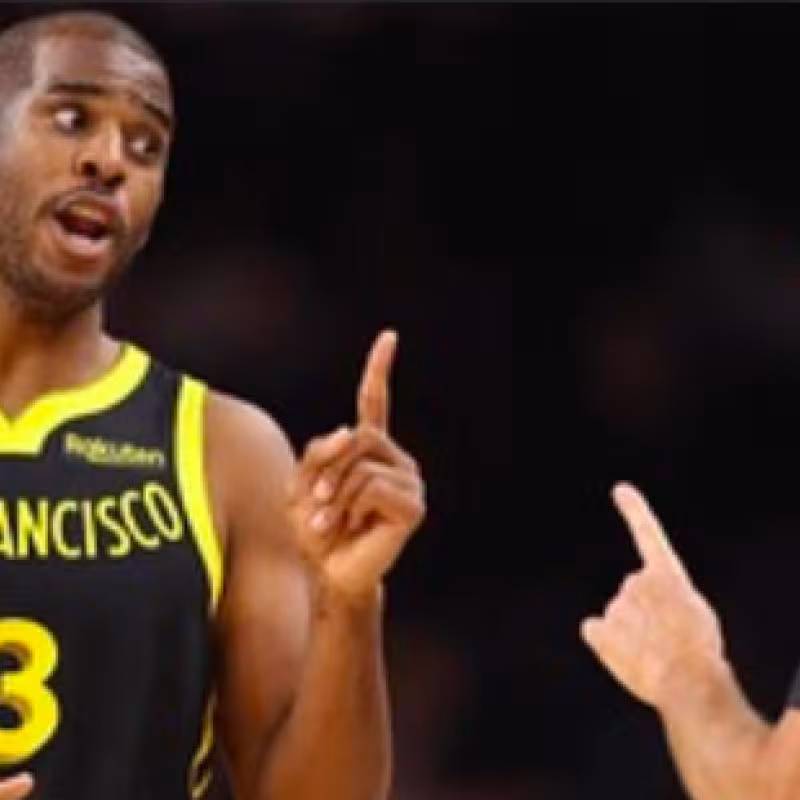 Chris Paul y su relación con Scott Foster no es la mejor.