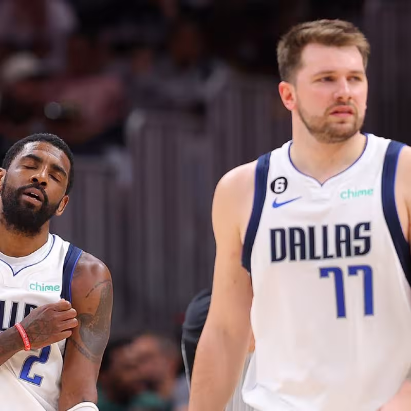 Kyrie Irving y Luka Doncic