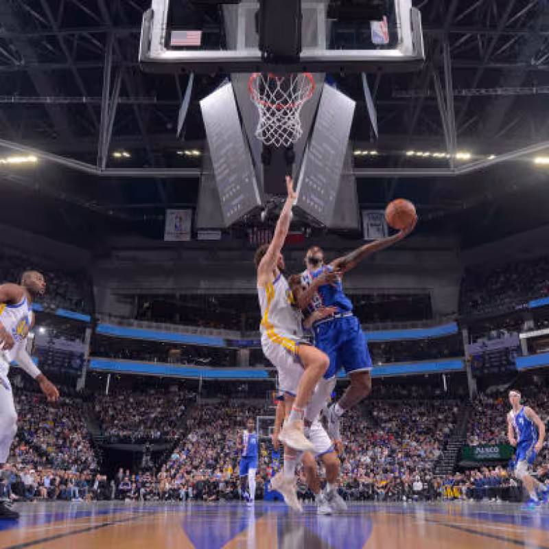 Malik Monk condena a Warriors. Foto: gettyimages