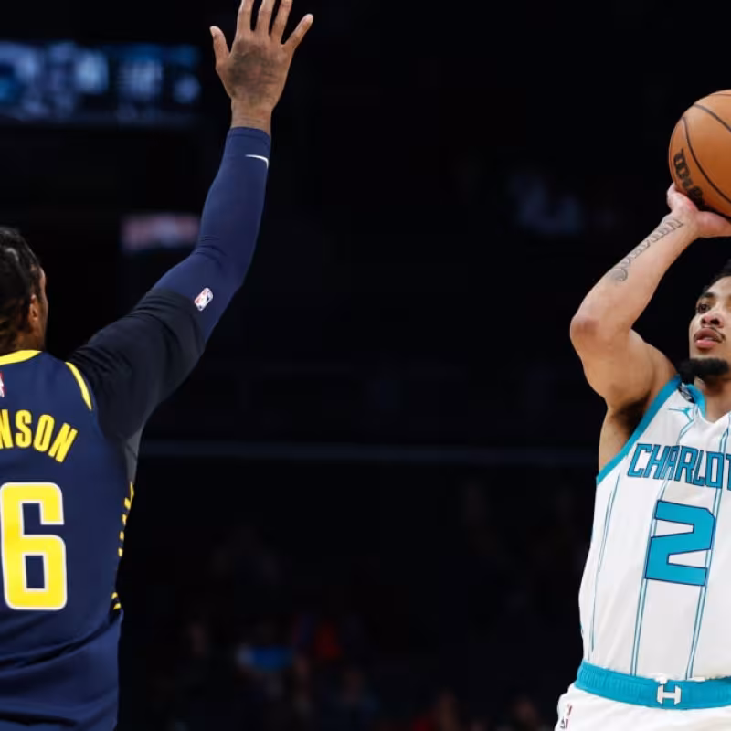 James Johnson, en un partido contra Charlotte Hornets