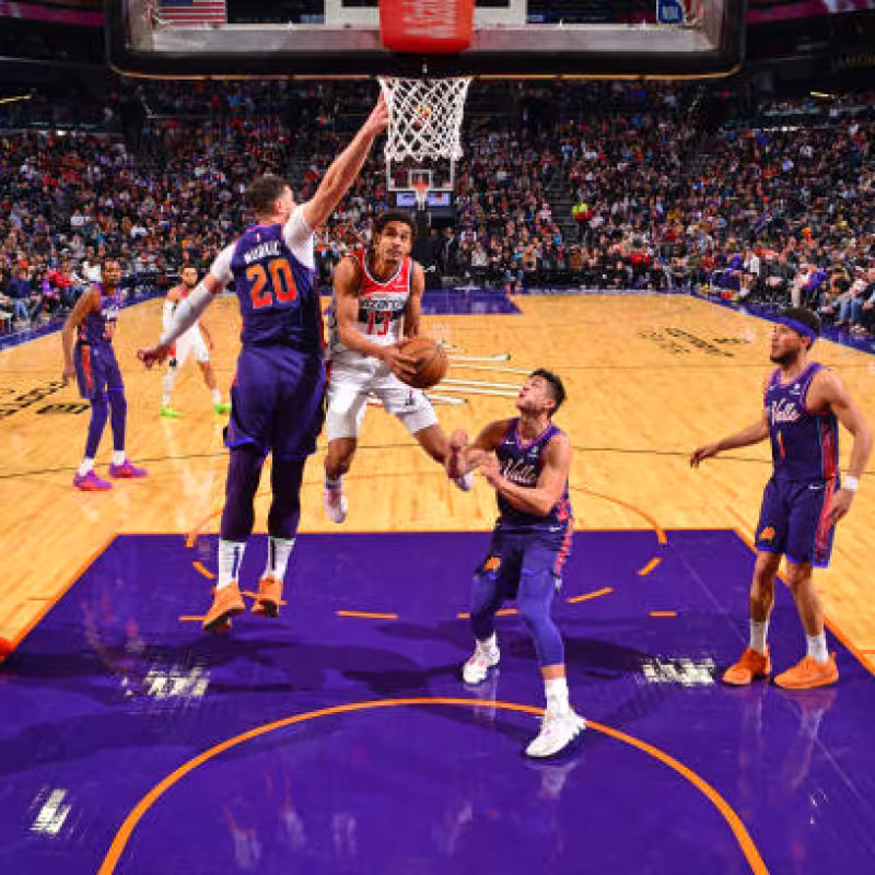 Jordan Poole, ridículo. Foto: gettyimages