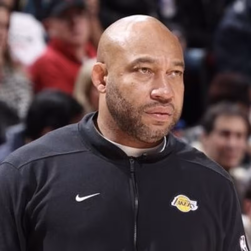 Darvin Ham, entrenador de Los Angeles Lakers.