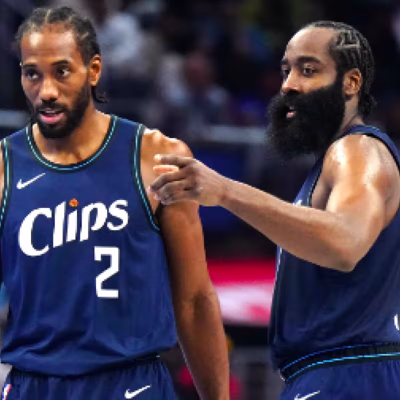 James Harden y Kawhi Leonard, jugador de Los Angeles Clippers. 
