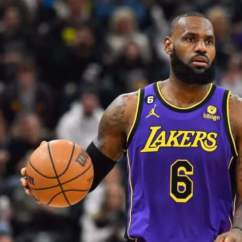 LeBron James, estrella de Los Angeles Lakers. 