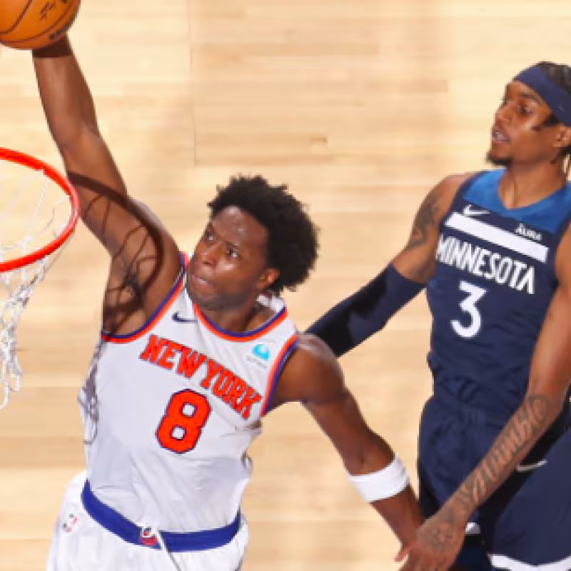 OG Anunoby, anotando para los Knicks. 