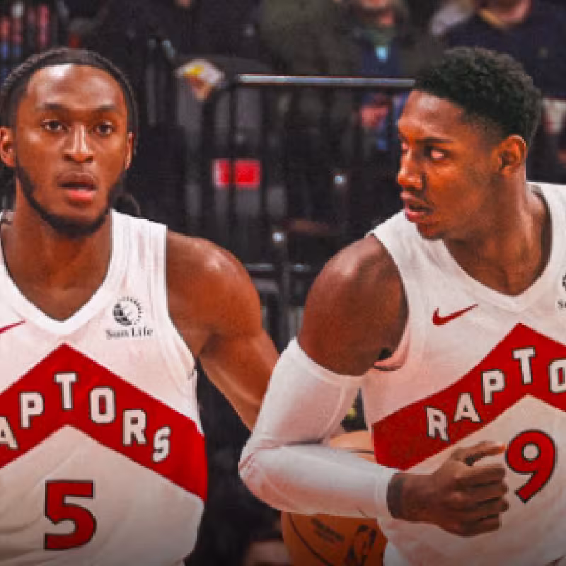 RJ Barrett e Immanuel Quickley debutaron con los Raptors. 
