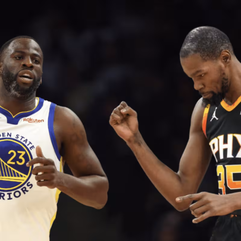 Kevin Durant y Draymond Green, excompañeros de Golden State Warriors. 