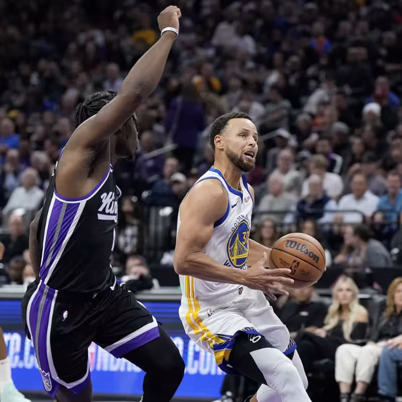 Curry se jugará las habichuelas frente a los Kings.
