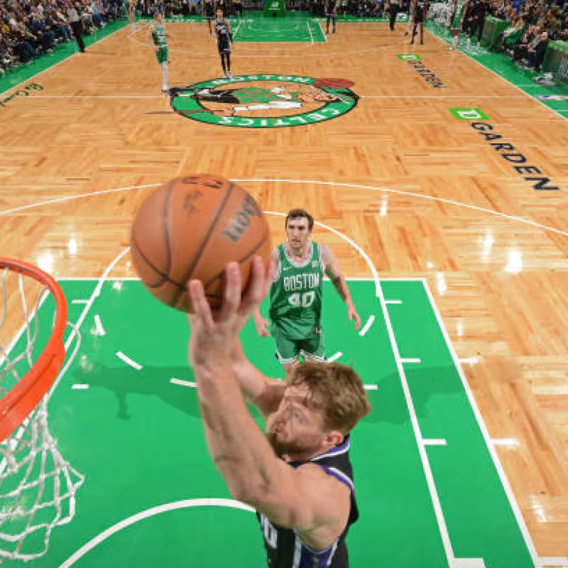 Domantas Sabonis supera a Olajuwon. Foto: gettyimages