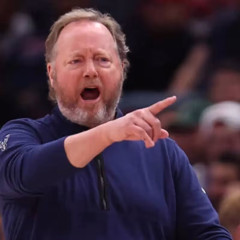 Mike Budenholzer, entrenador de Phoenix Suns.