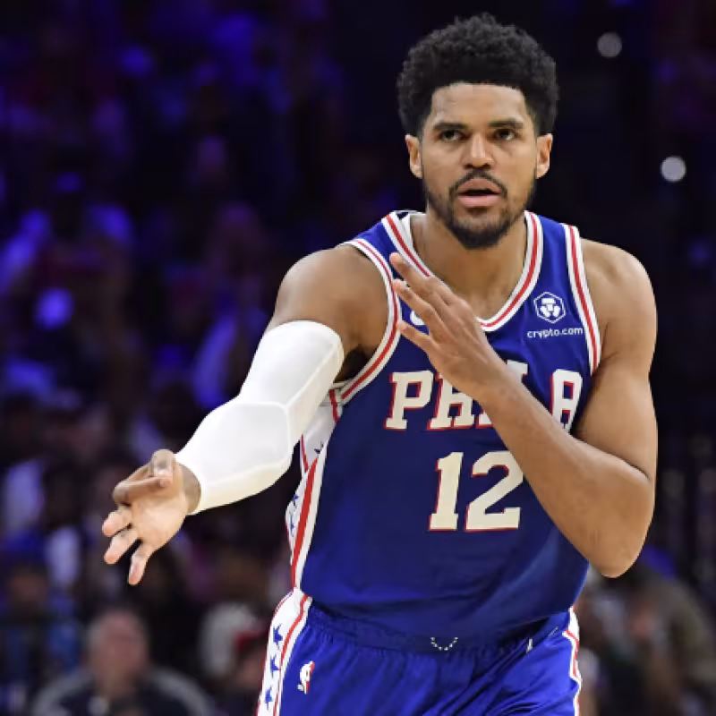 Tobias Harris,  con la camiseta de Philadelphia 76ers.
