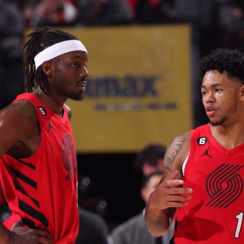 Jerami Grant y Anfernee Simons, estrellas de Portland Trail Blazers.
