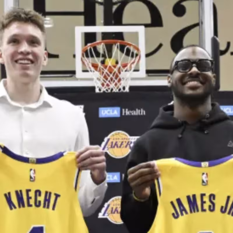 Bronny James, nuevo jugador de Los Angeles Lakers. 