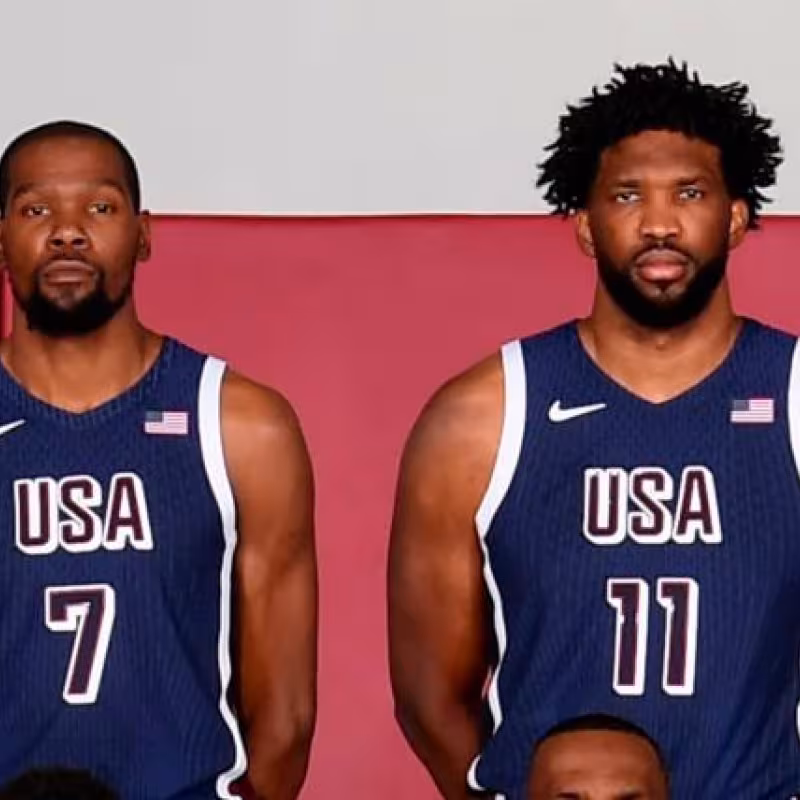 Kevin Durant y Joel Embiid