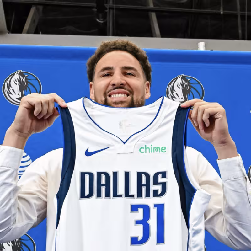 Klay Thompson, estrella de Dallas Mavericks.