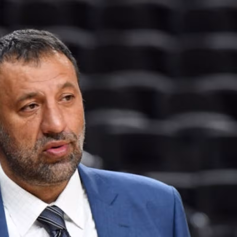 Vlade Divac, former GM of the Sacramento Kings.