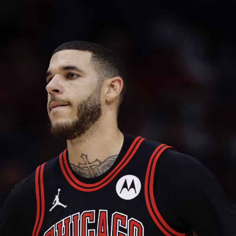 Lonzo Ball, star of the Chicago Bulls, has finally returned to the courts.
