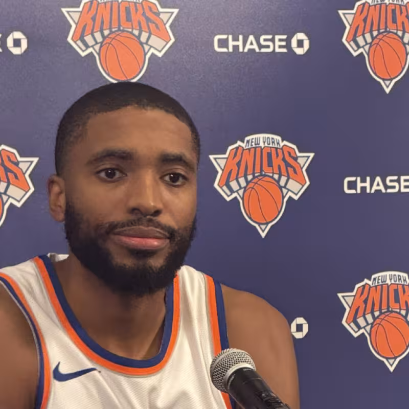 Mikal Bridges, con la camiseta de New York Knicks.