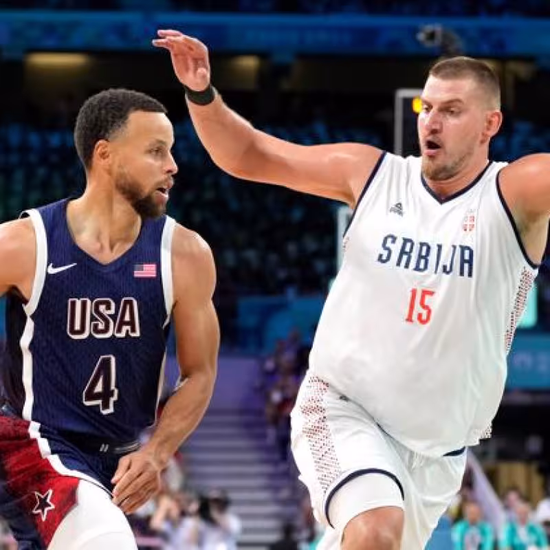 Nikola Jokic Defending Stephen Curry