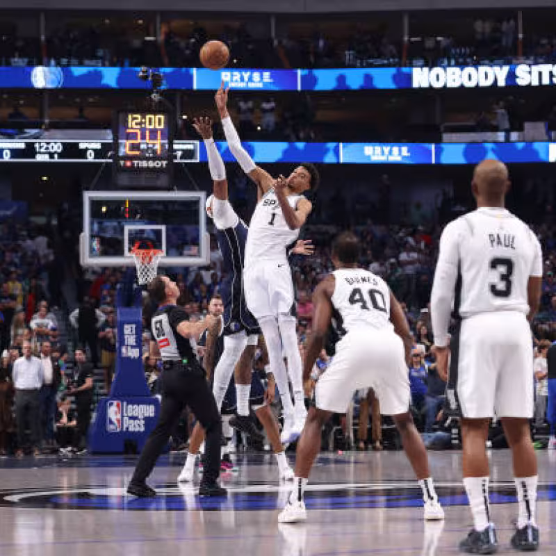 Wembanyama, calentamiento. Foto: gettyimages