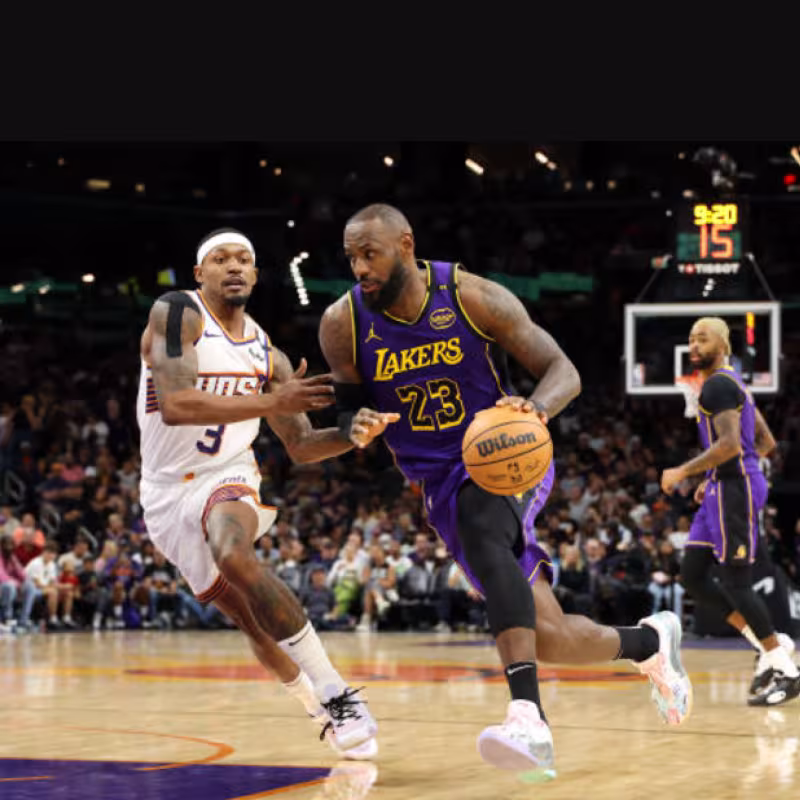 Bradley Beal, tapón a Lebron. Foto: gettyimages