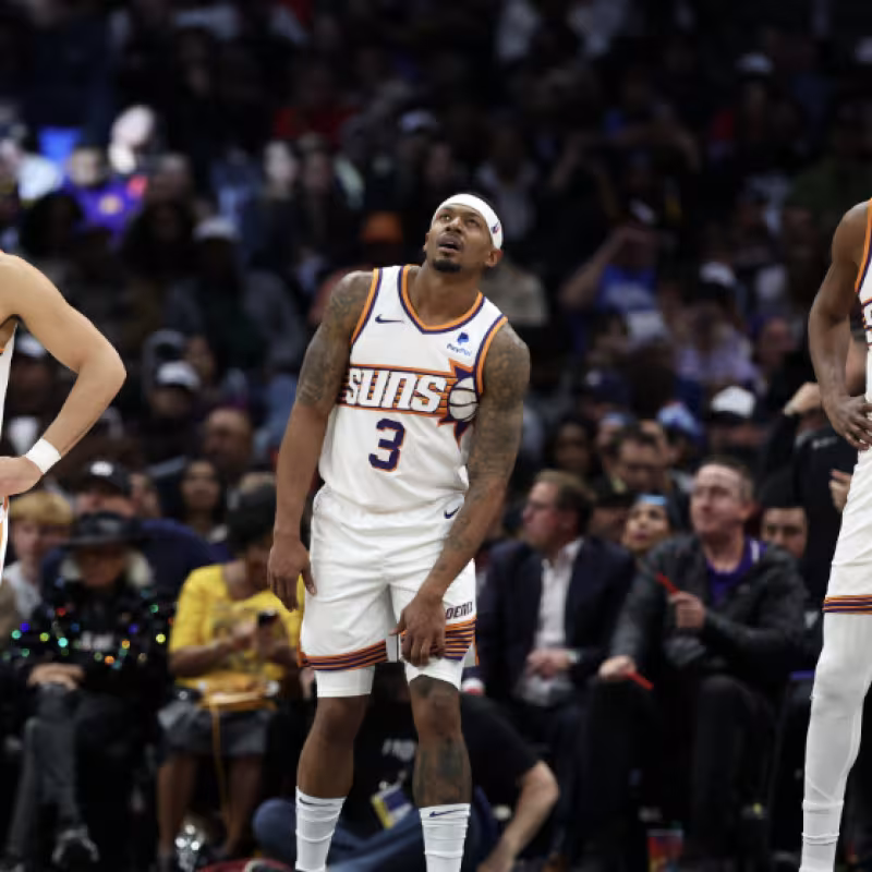 Big Three de los Phoenix Suns: Booker, Durant y Beal.