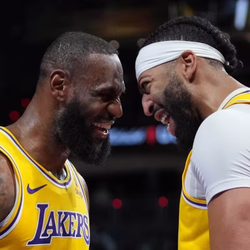 LeBron James y Anthony Davis