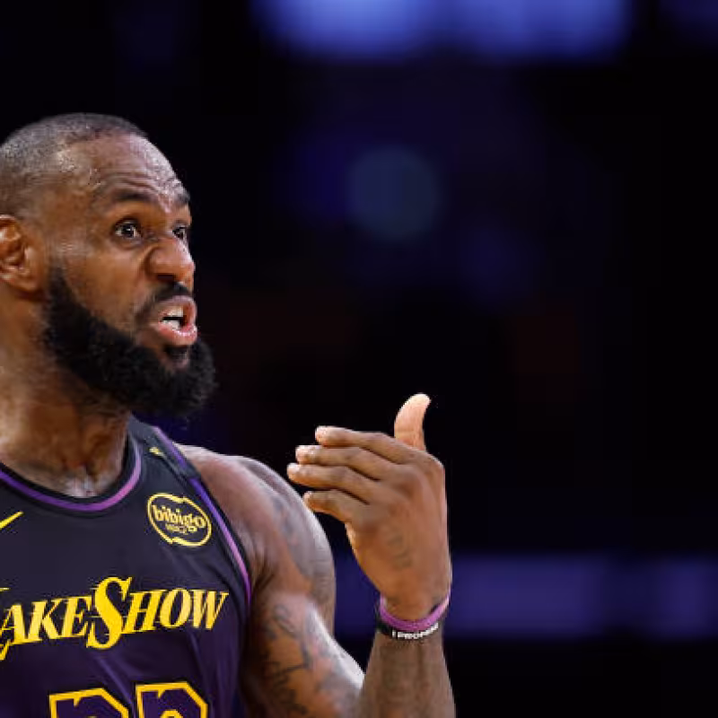 Lebron James, exhibición. Foto: gettyimages