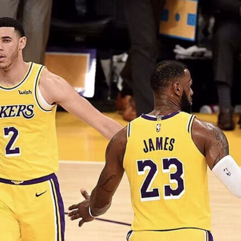 Lonzo Ball, en la órbita de Los Angeles Lakers. 