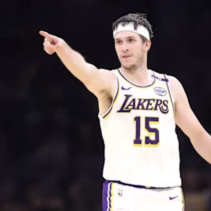Austin Reaves worries Los Angeles Lakers.