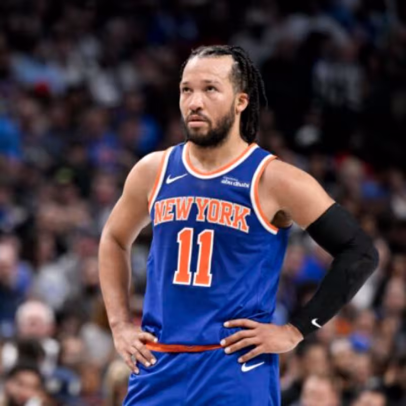 Jalen Brunson, lesionado, anuncia cuando volverá.