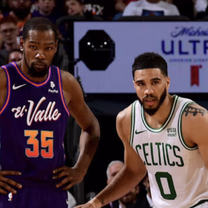 Kevin Durant suena en estos momentos para media NBA.