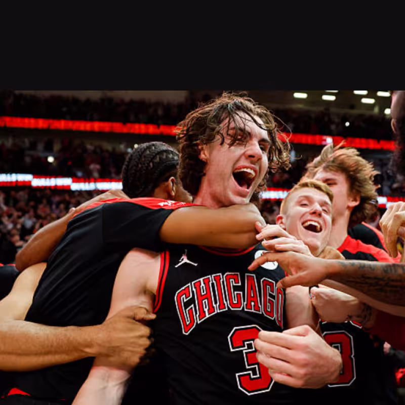 Translation: Chicago Bulls pose a threat to the Cavs. Photo: gettyimages