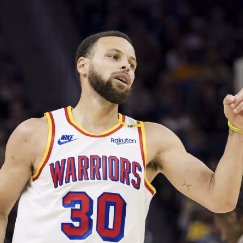 Stephen Curry cuenta cuándo quiere retirarse.