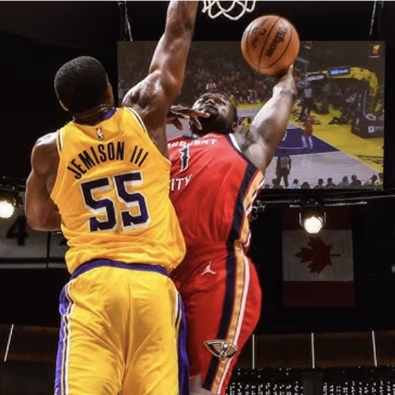 Zion Williamson podría acabar en Los Angeles Lakers. 