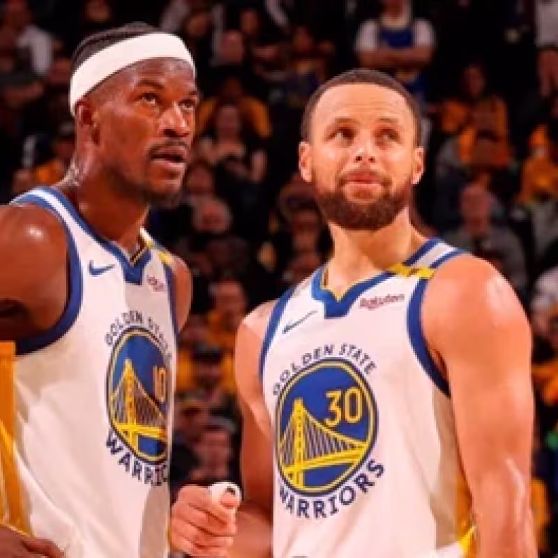 Jimmy Butler and Stephen Curry, stars of the Golden State Warriors.