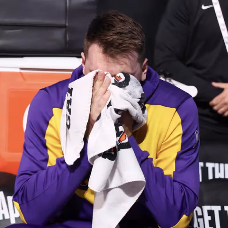 Luka Doncic, tras ver el vídeo homenaje de Dallas Mavericks. 